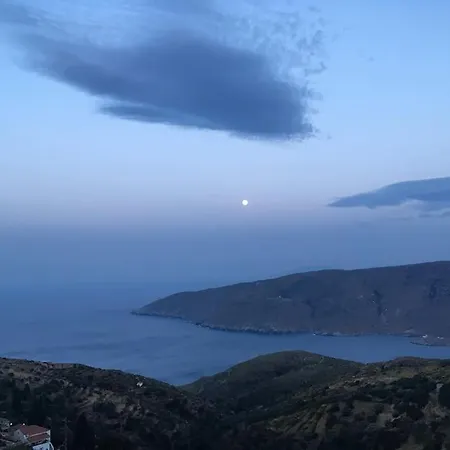 Holiday home Veloni Andros Kochilos