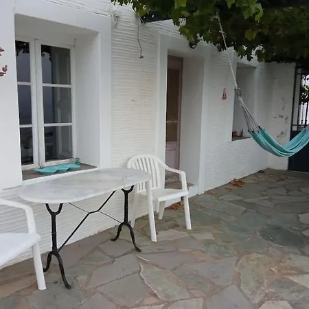 Holiday home Veloni Andros
