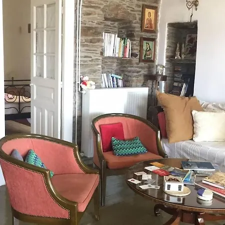 Veloni Andros Holiday home Kochilos